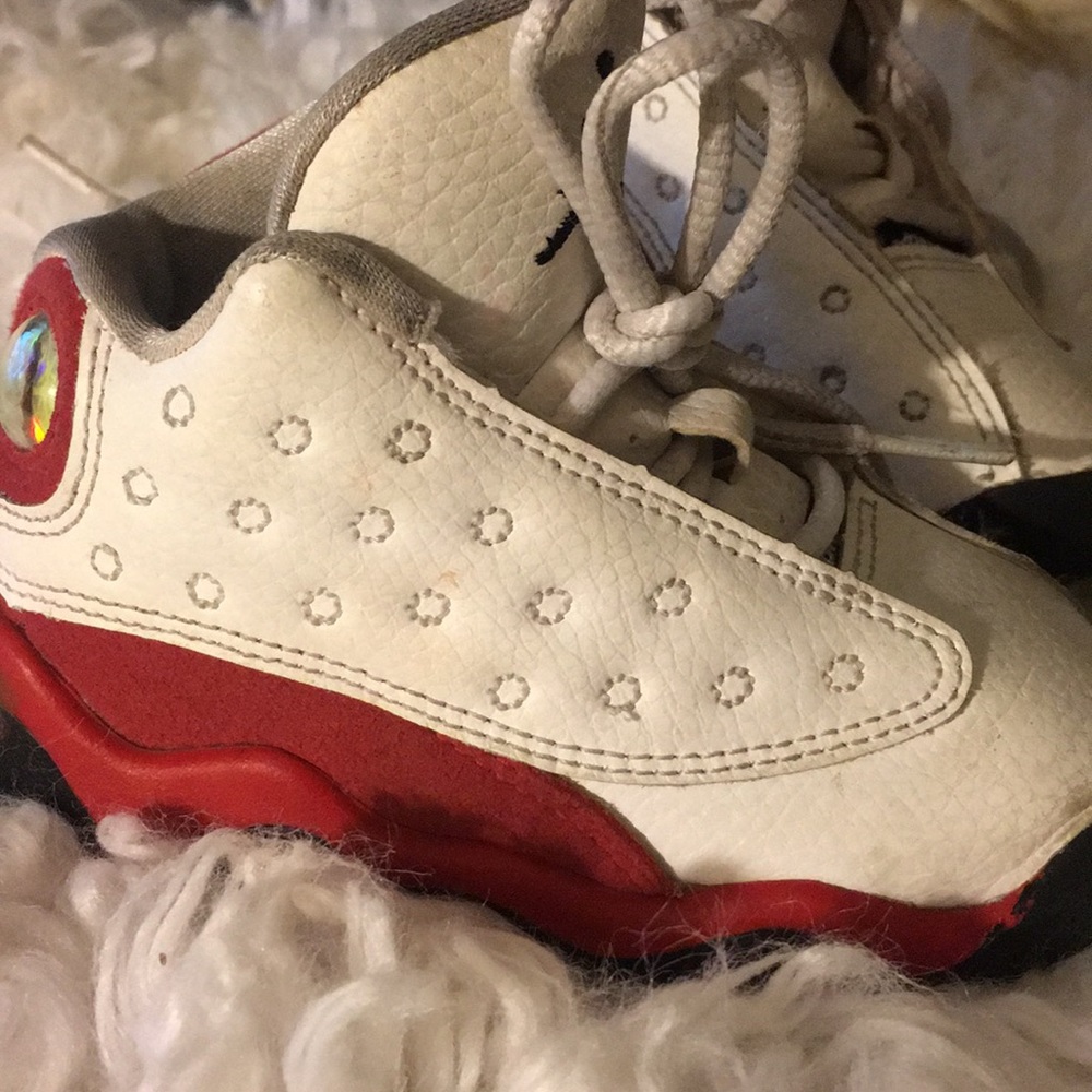 Toddler Jordan 13’s Retros